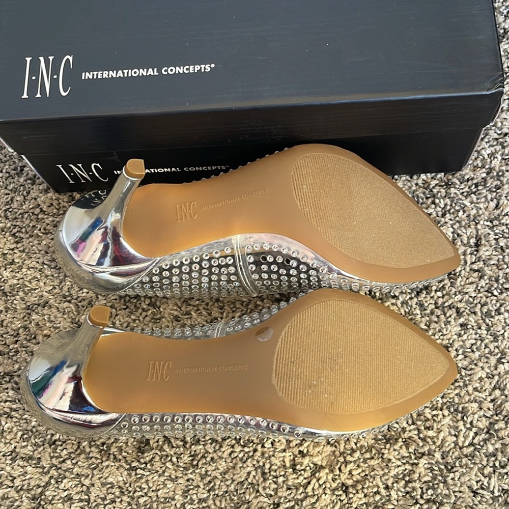 NWT Womens sexy bridal heels Size 8W Clear Vinyl Rhinestone Silver heels 8 wide - Picture 10 of 17